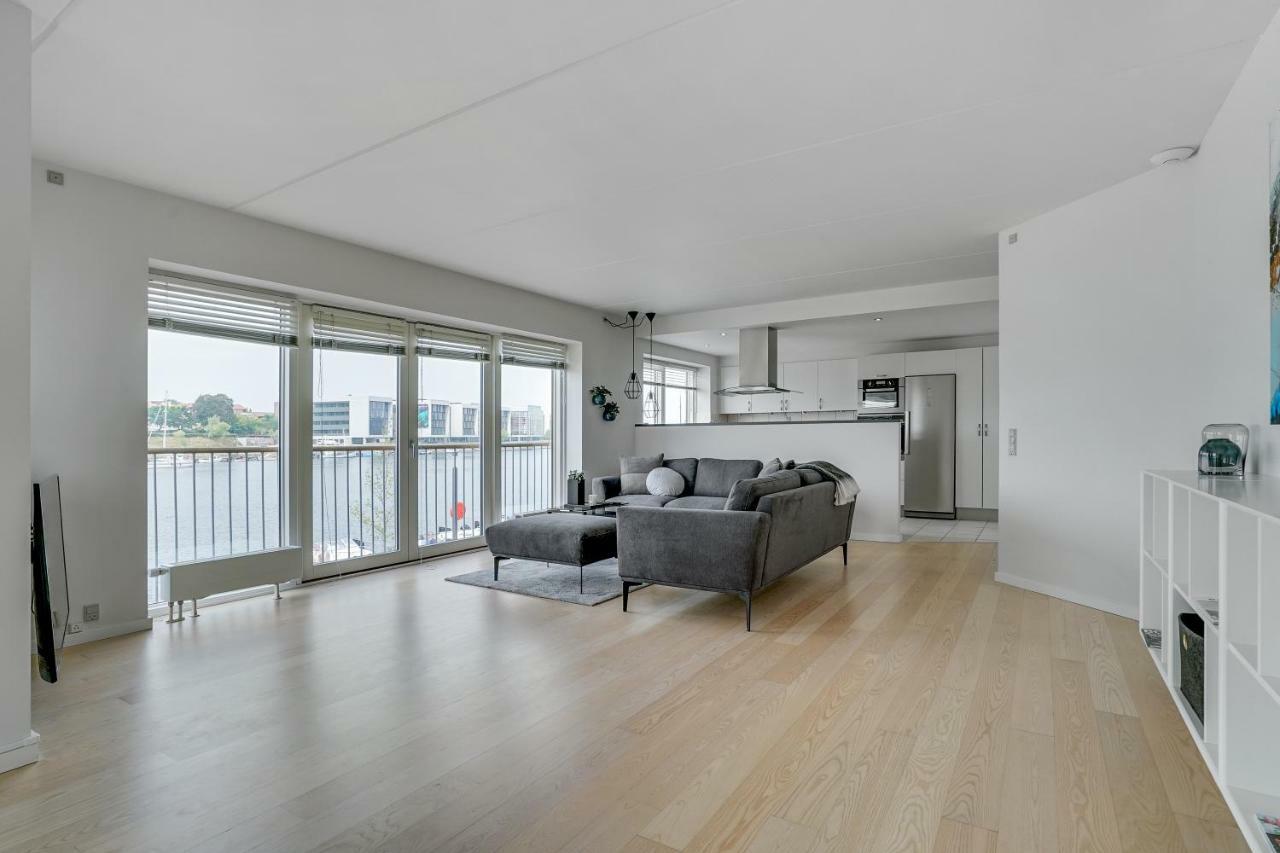 Luxury City Center Harbour Apartment 2 Bedroom Sønderborg Zewnętrze zdjęcie