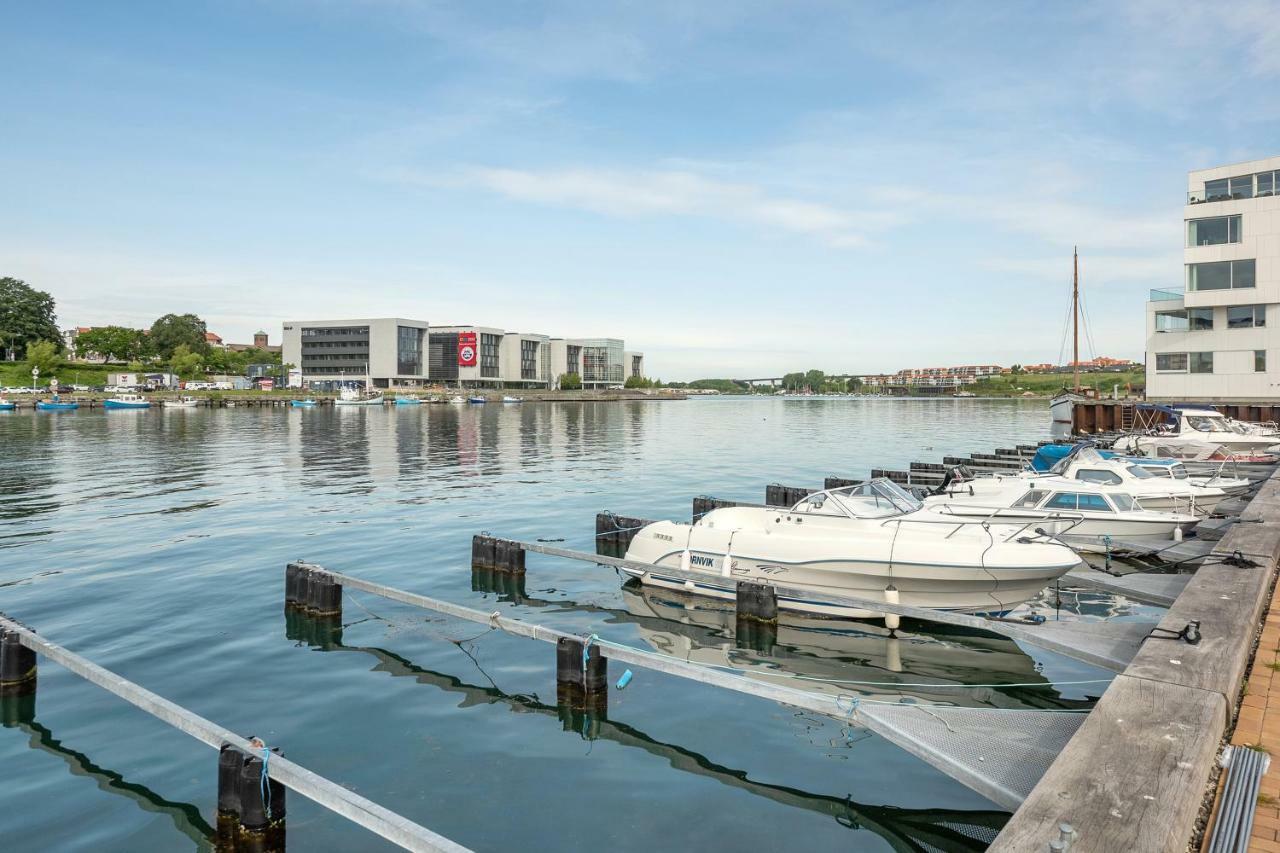 Luxury City Center Harbour Apartment 2 Bedroom Sønderborg Zewnętrze zdjęcie