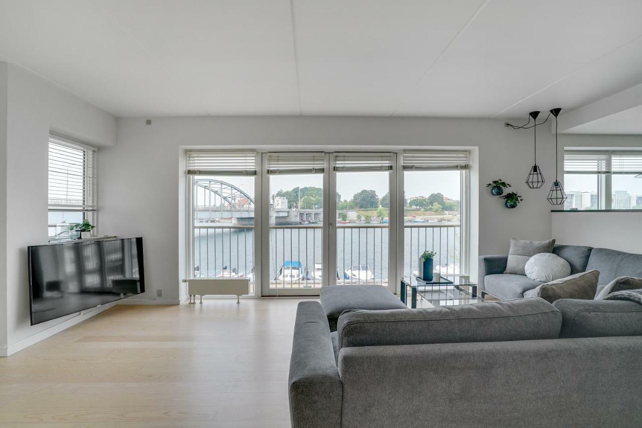 Luxury City Center Harbour Apartment 2 Bedroom Sønderborg Zewnętrze zdjęcie